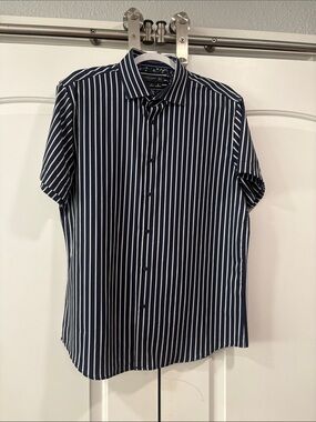 Denim & Flower Navy & White Vertical-Stripe Short Sleeve Shirt